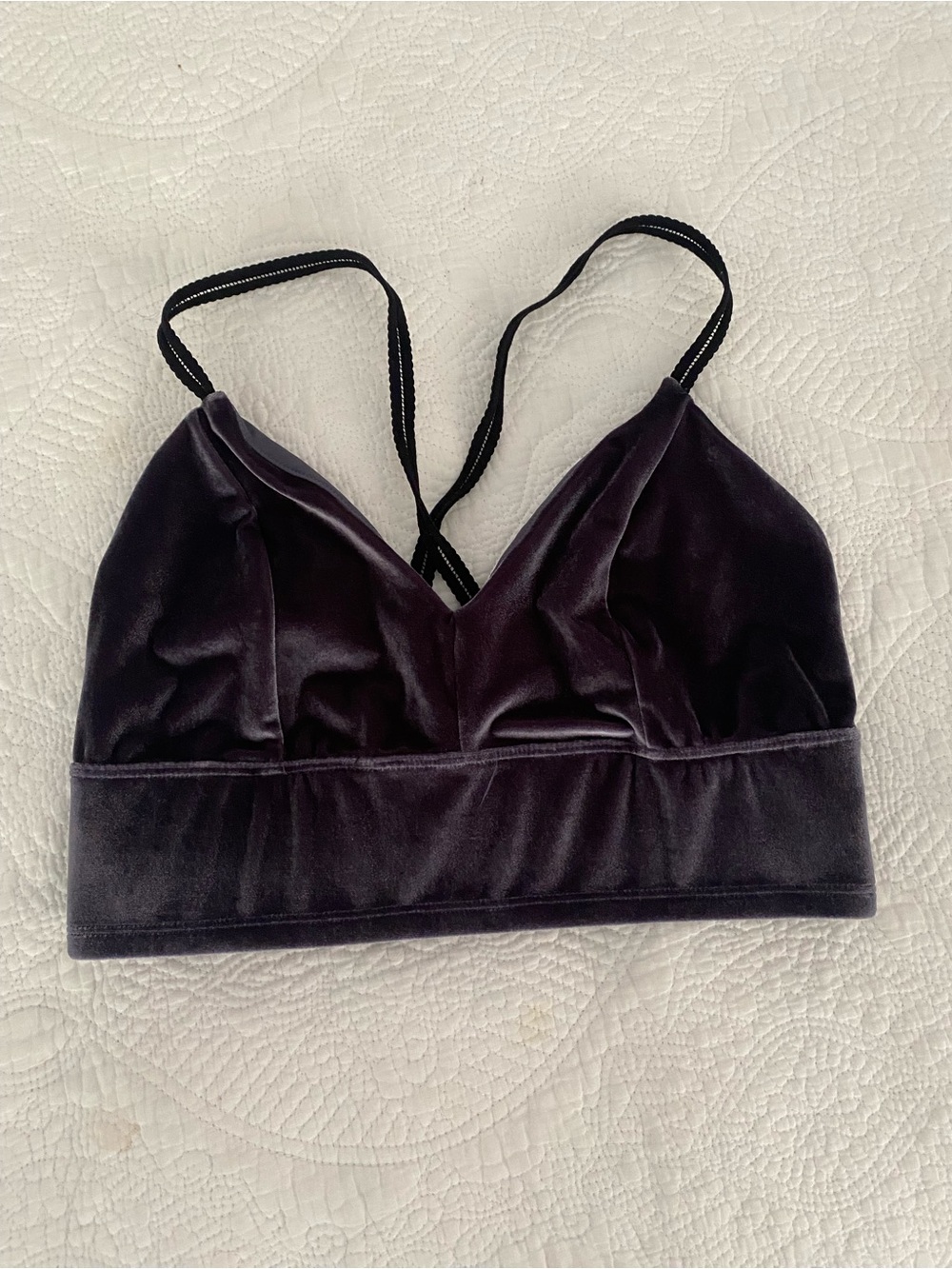 Beyond Yoga Velvet Motion Lavish Bralette Dark Purple Large